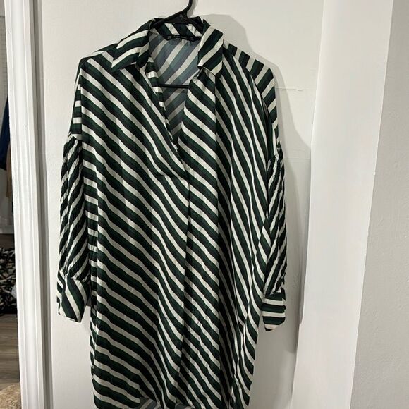 Zara Tops - ZARA BASIC TUNIC SIZE XS .OVER SIZE